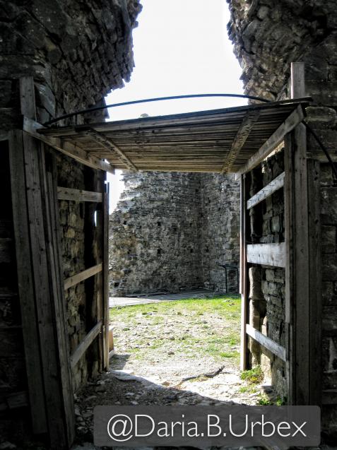 Rocca Cerbaia - Festungsruine in Italien